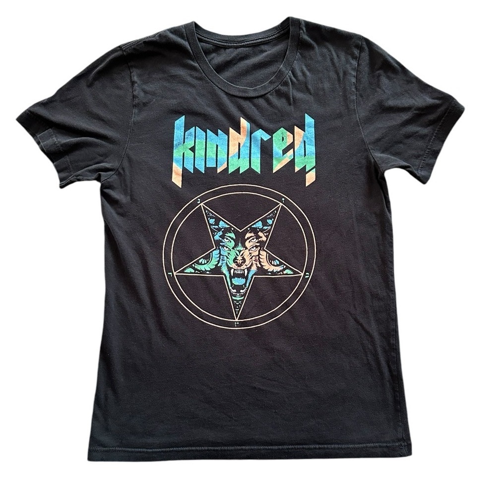 Black Graphic Tee - Short Sleeve